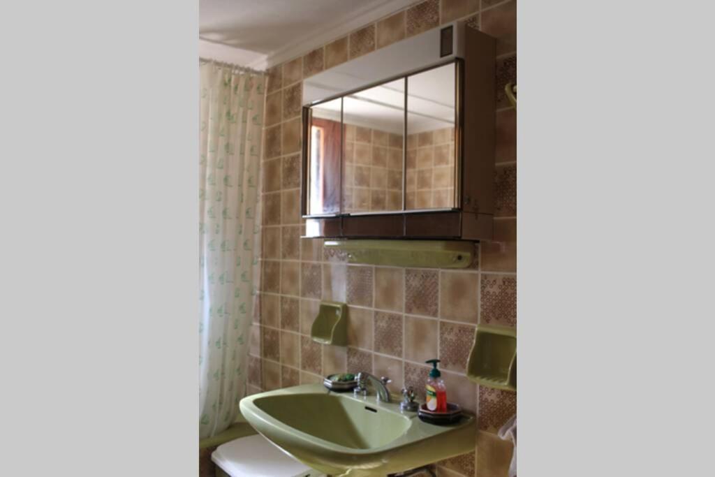 Velia Guesthouse Калаврита Экстерьер фото
