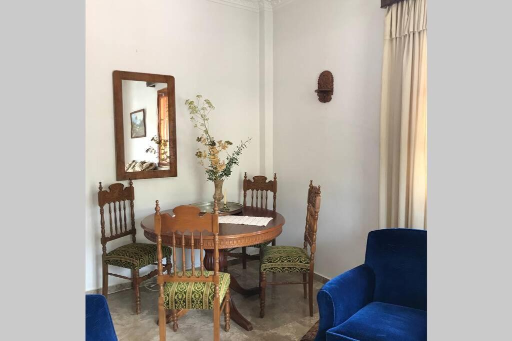Velia Guesthouse Калаврита Экстерьер фото